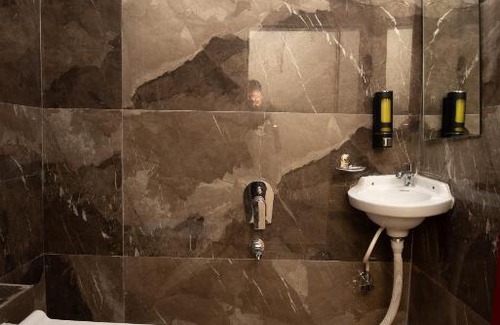 Goregaon West Hôtel | Hotel Priceless Suite-Nesco Exhibition Goregaon