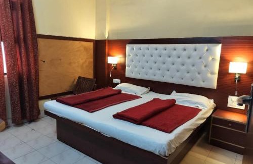 Paharganj Maison | Hotel Prince Palace (The Green)