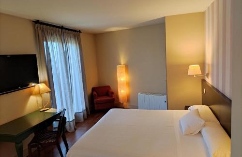 Tudela de Duero Hôtel | Hotel Puerta del Arco