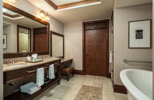 Mont-Tremblant Pedestrian Village Hôtel | Hotel Quintessence