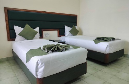 Secunderabad Cabine | Hotel Ranjit Residency
