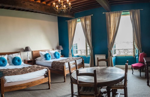 Cordes-sur-Ciel Hôtel | Hotel Raymond VII
