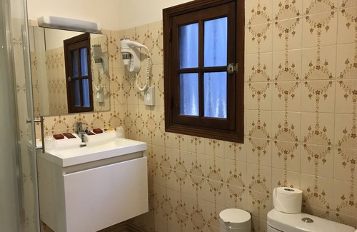 Cordes-sur-Ciel Hôtel | Hotel Raymond VII
