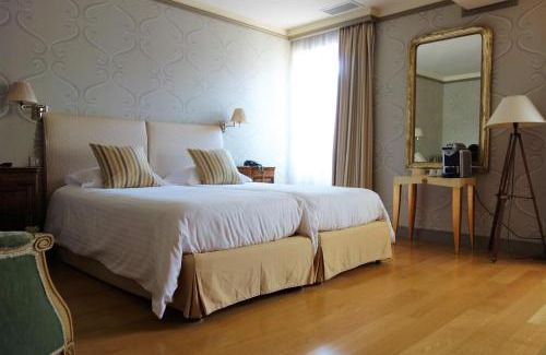 Saint-Donat-sur-l'Herbasse Hôtel | Hotel Restaurant Chartron