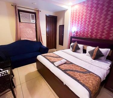 Mahipalpur Extension Hôtel | Hotel Red Stone Near IGI Airport Only 10 Mins Distance