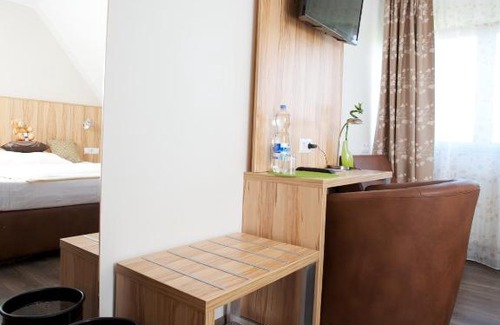 Wolfschlugen Hôtel | Hotel Reinhardtshof Garni