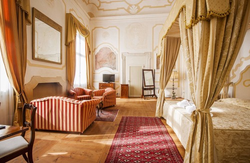 Cavasagra Hôtel | Hotel Relais Villa Cornèr della Regina