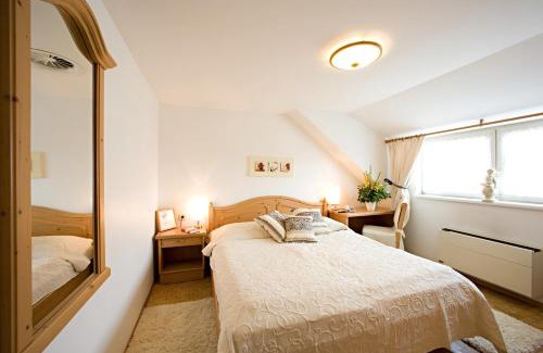 Purbach am Neusiedlersee Hôtel | Hotel & Restaurant Braunstein - Pauli´s Stuben
