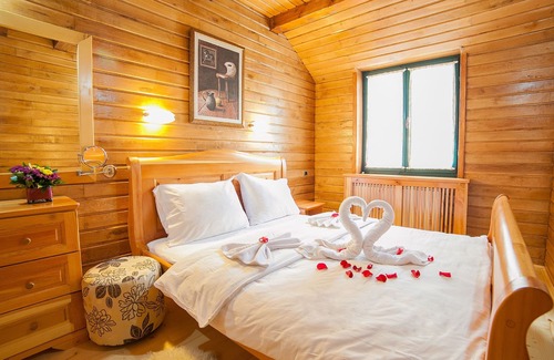 Mojkovac Hôtel | Hotel & Resort Gacka