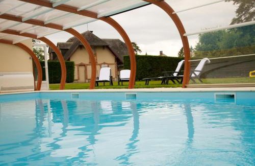 Neuvy-sur-Barangeon Station Balnéaire | Hotel-Restaurant Domaine de la Grande Garenne
