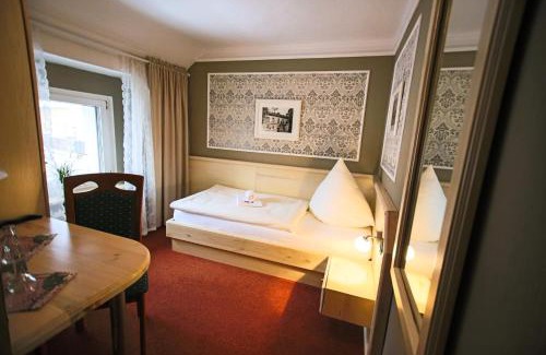 Kallinchen Hôtel | Hotel-Restaurant Alter Krug Kallinchen