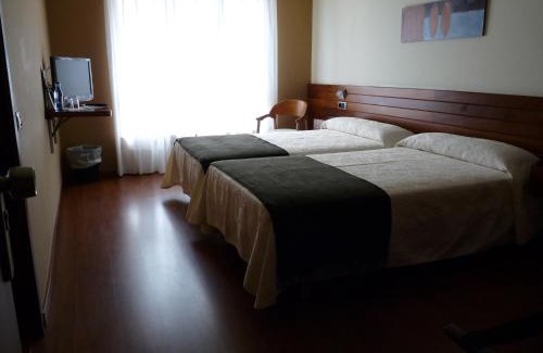 Serantes Hôtel | Hotel Restaurante San Anton