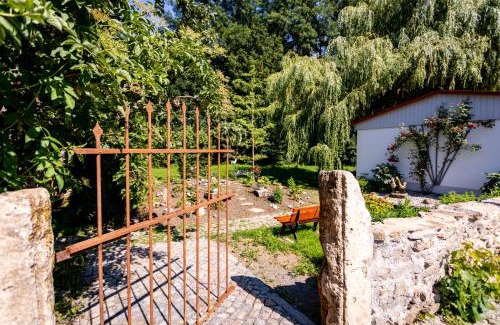Anrode Maison | Hotel & Restaurant Lengefelder Warte