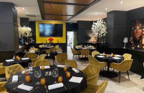 Valenciennes Hôtel | Hotel Restaurant Les Arcades