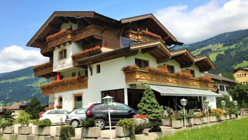 Zell am Ziller Hôtel | Hotel Restaurant Rosengarten