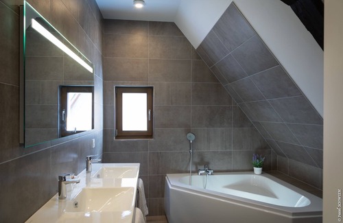 Riquewihr Hôtel | Hotel Restaurant Saint Nicolas
