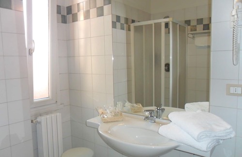 Segrate Hôtel | Hotel Riviera