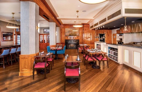 Roanoke Hôtel | Hotel Roanoke & Conference Center, Curio Collection by Hilton