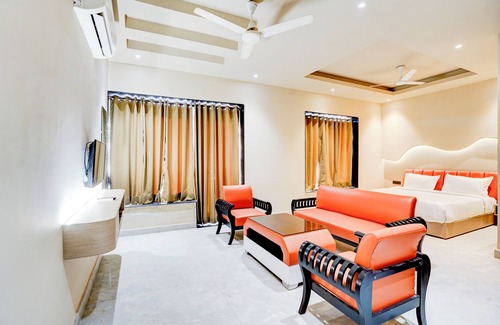 Sector 70 Appartement | Hotel Royal City