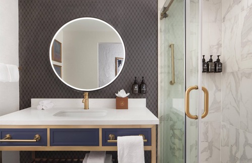 Urbana Hôtel | Hotel Royer Urbana, Tapestry Collection By Hilton