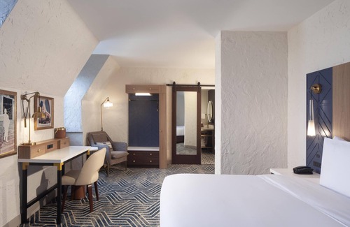 Urbana Hôtel | Hotel Royer Urbana, Tapestry Collection By Hilton