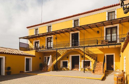 Caudete de las Fuentes Maison | Hotel rural Entreviñas