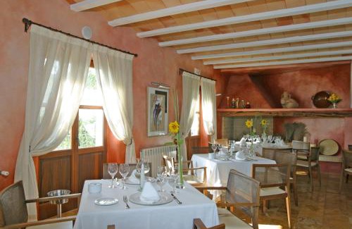 Sant Carles de Peralta Maison | Hotel Rural & Spa Can Curreu