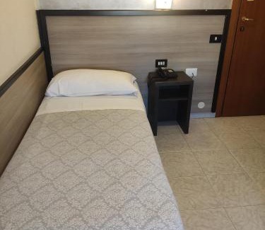 Affori Hôtel | Hotel Salus