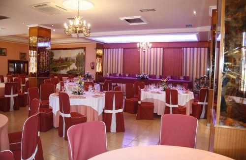 San Cibrao Das Vinas Hôtel | Hotel San Rosendo