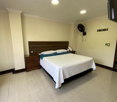 Zona Colonial Hôtel | Hotel santa fe plaza sucursal HBP
