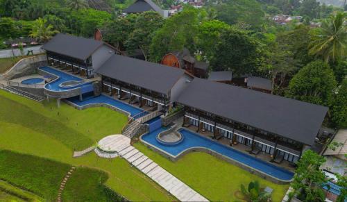 Nagrak Station Balnéaire | Hotel Santika Premiere Hills Resort Cibadak Sukabumi