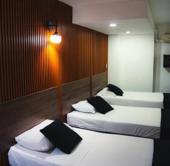Florida Nueva Hôtel | Hotel Santorini la 70
