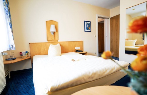 Neu-Isenburg Hôtel | Hotel Sauer Garni