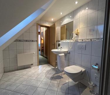 Bornheim Hôtel | Hotel Schmärrnche