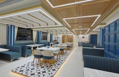 Sayajiganj Hôtel | HOTEL SERA, Vadodara