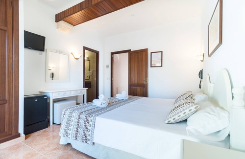 Cala d'Or Hôtel | Hotel Ses Puntetes