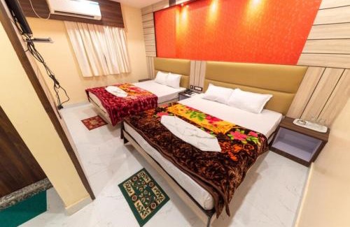 New Digha Hôtel | Hotel Signature Inn Digha হোটেল সিগনেচার ইন দিঘা Near Sea Beach and Lake View Room - All-Room-Attached-Balcony-and-fully-air-conditioned-hotel with- lift-wifi-Restaurant-parking-facility- Best Hotel in Digha