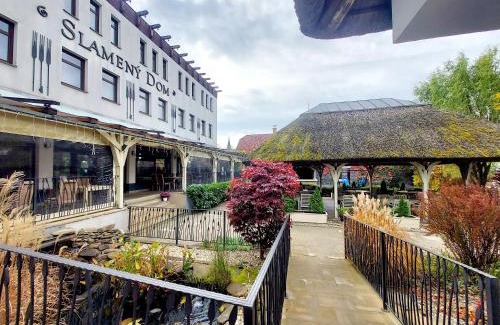 Mala Ida Hôtel | Hotel Slamený Dom & SPA