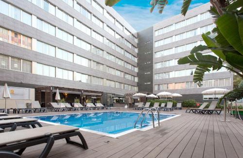 El Parc i la Llacuna del Poblenou Hôtel | Hotel & Spa Villa Olimpica Suites