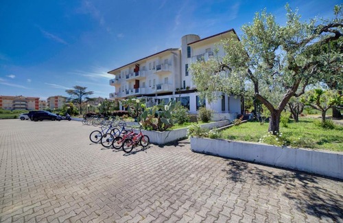 Marina di Vasto Hôtel | Hotel Sporting