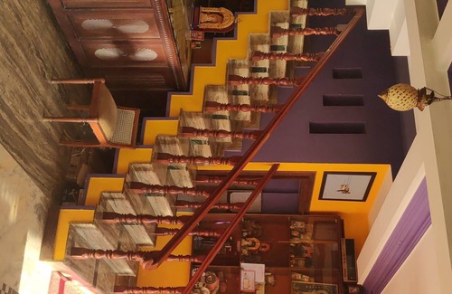 Samse Cabine | Hotel Sri Devi Comforts