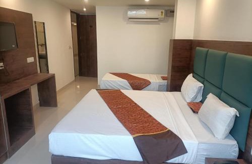South West Hôtel | Hotel SSD Le-Mount Plaza Near IGI Airport Delhi