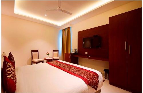 Digha Hôtel | HOTEL STAYGO PALACE Near Sea Beach And Temple - Fully Air Conditioned