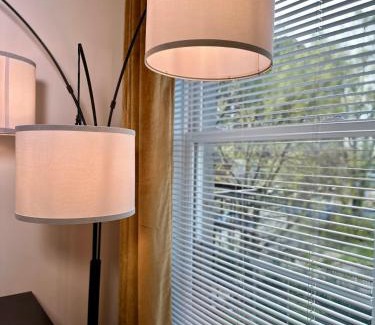 Jersey City Maison | Hotel-Style, No Host, Professionally Managed ID289
