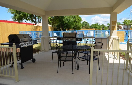 North San Antonio - SAT Appartement | Hotel Suites with great guest amenities near San Antonio International Airport.