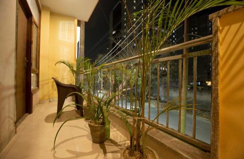Sector 62 Hôtel | Hotel Surya Palace By Aura