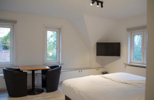 Oostrozebeke Hôtel | Hotel Swaenenburg