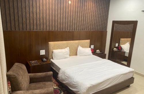 Anandpur Sahib Hôtel | Hotel temple view inn