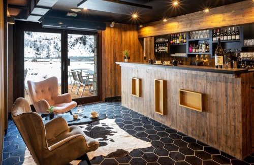 Les Brevieres Hôtel | Hotel Tetras Lodge