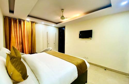 Kalkaji Appartement | Hotel The JPM - Kalka Ji
